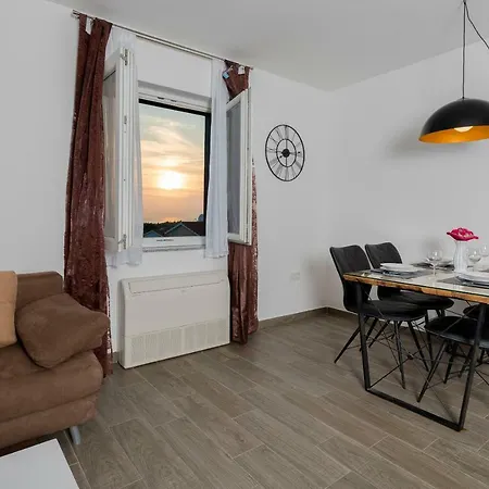 Apartment Anja 2nd Floor *