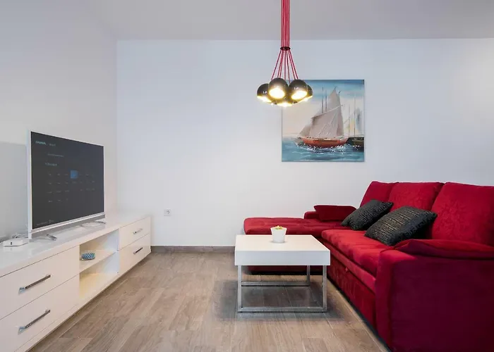 Anja 2nd Floor Appartamento *
